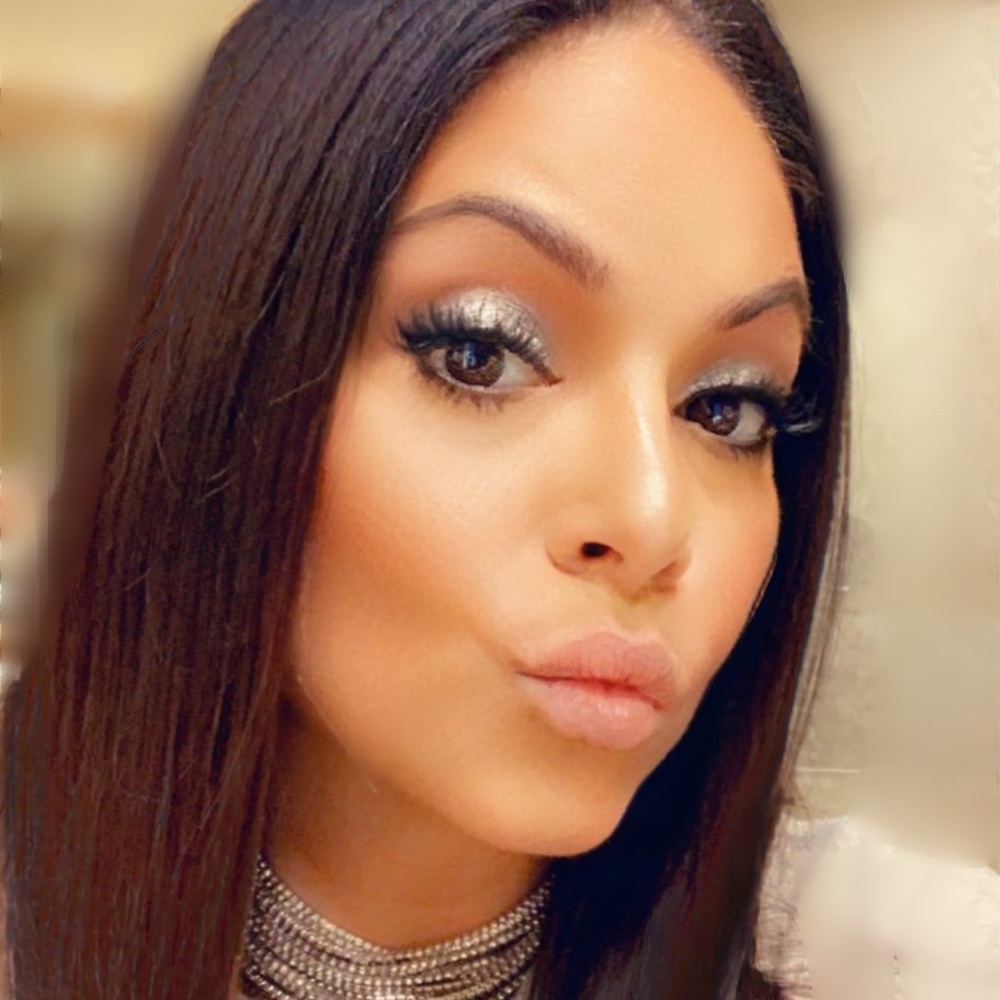 Meet your Posher, Tara